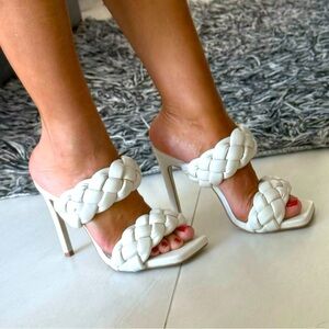 Sandals off white Steve Madden